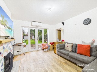Buxton Avenue, Caversham, Reading, Berkshire, RG4