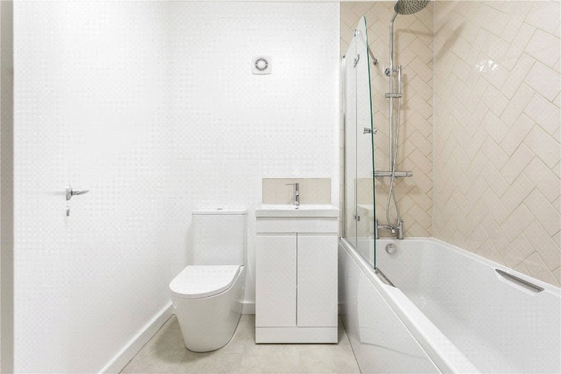 Sidney Street, London, E1