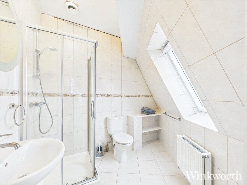 Grosvenor Parade, Uxbridge Road, London, W5