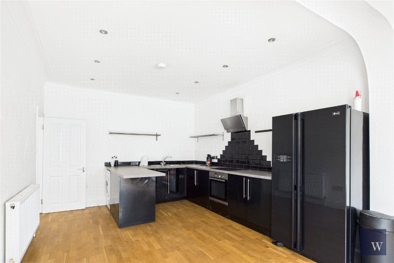 Dumbarton Road, London, SW2