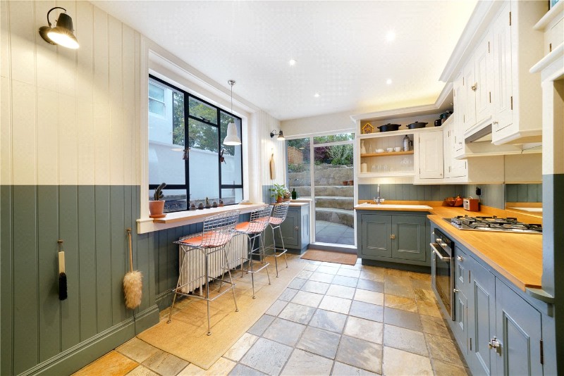 Mount View Road, London, N4