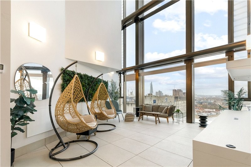 Casson Square, London, SE1