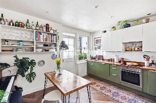 Grand Parade, Green Lanes, Harringay, N4