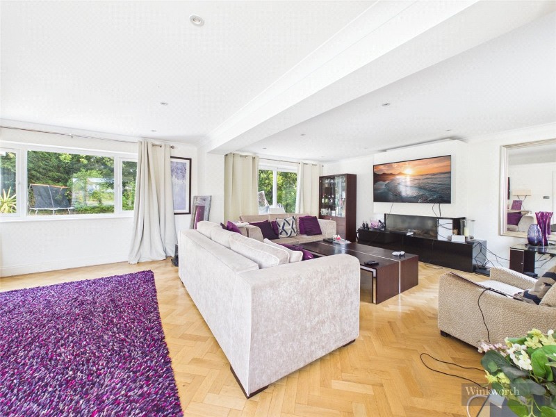 The Paddocks, Weybridge, KT13