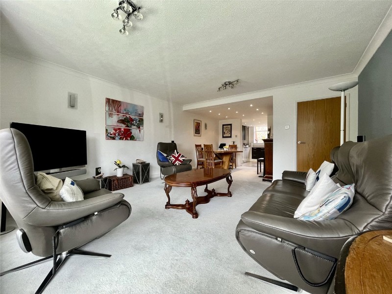 West Cliff Road, Bournemouth, BH4