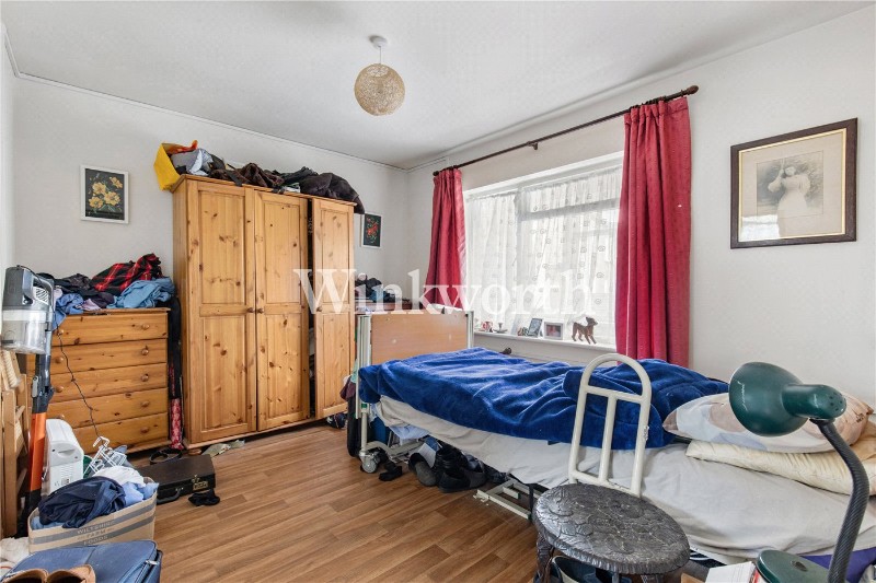 Queens Drive, London, N4