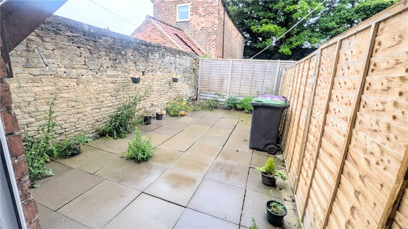 Nags Head Passage, Sleaford, Lincolnshire, NG34