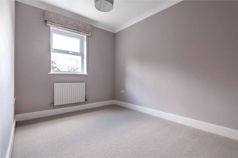 St. James Gate, Sunningdale, Berkshire, SL5