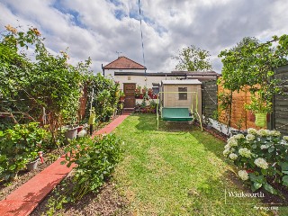 Honeypot Lane, Kingsbury, London, NW9