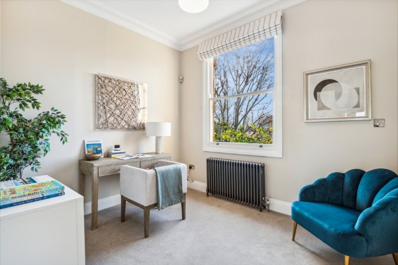 Castelnau, Barnes, London, SW13