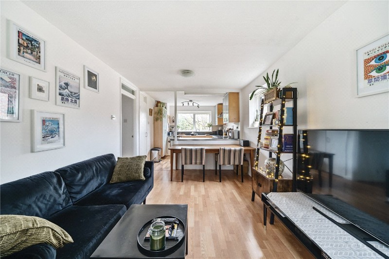 Shipwright Road, London, SE16