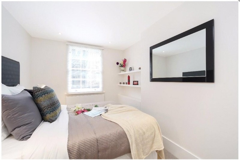 Cambridge Street, London, SW1V