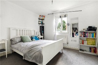 Lynbrook Grove, London, SE15