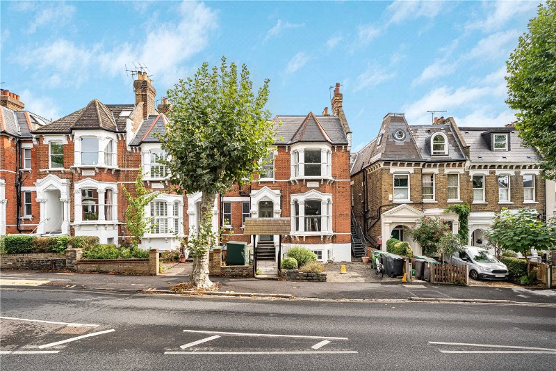 Ferme Park Road, London, N4