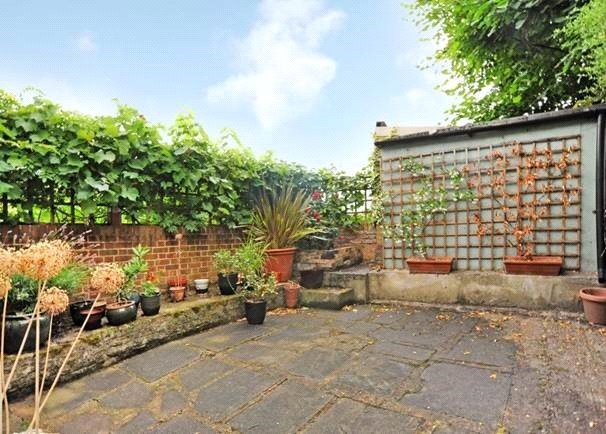 Grove Hill Road, Camberwell, London, SE5