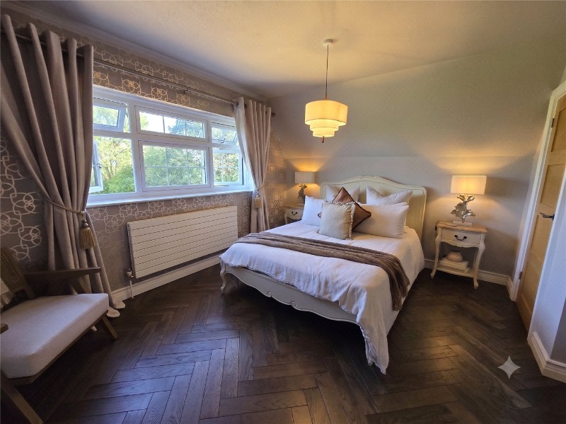 Fox Hill, Farley Hill, Reading, Berkshire, RG7