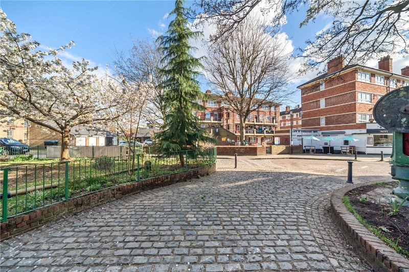 Adams Gardens Estate, London, SE16