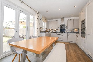 Bronte Grove, Arborfield Green, Reading, Berkshire, RG2