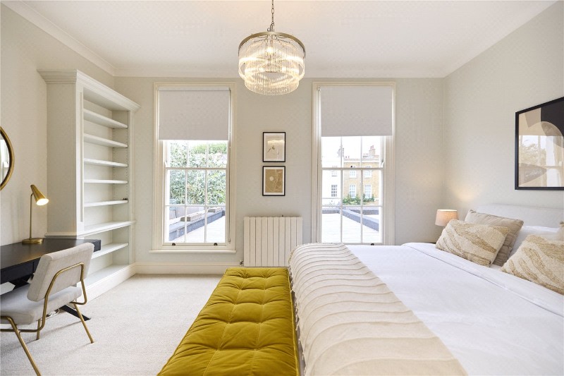 Ordnance Mews, London, NW8