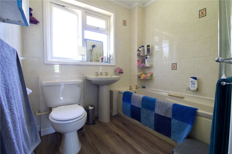 Highfield Gardens, Sway, Lymington, SO41