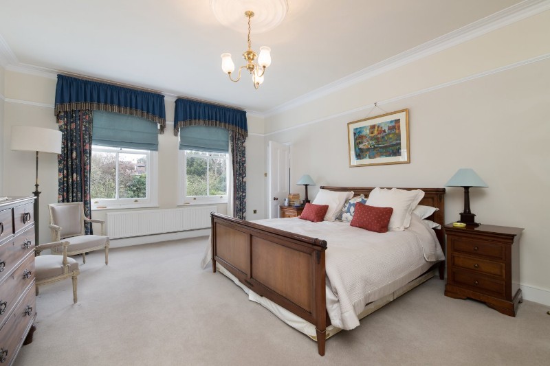 Castello Avenue, London, SW15