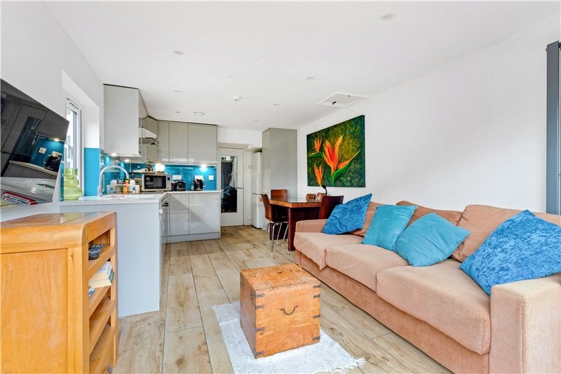 Henshaw Street, London, SE17