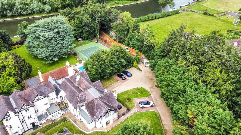 Hobbs House, Thames Street, Sonning, Reading, RG4