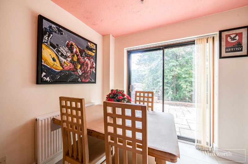 Heywood Drive, Bagshot, Surrey, GU19