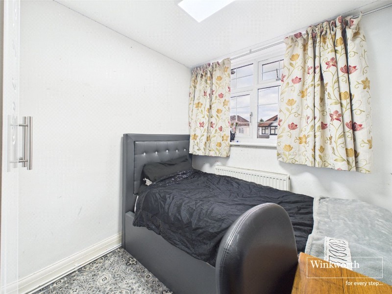 The Greenway, London, NW9