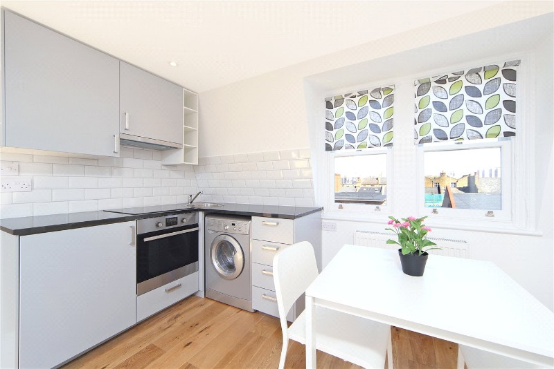 Hetley Road, London, W12