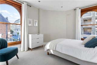 Renfrew Road, London, SE11