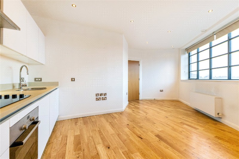 Leigham Court Road, London, SW16