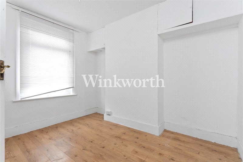 Sandford Avenue, London, N22