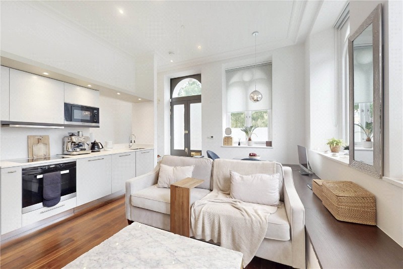 Cuthbert Street, London, W2