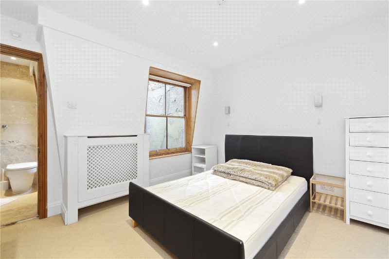 Linden Gardens, London, W2
