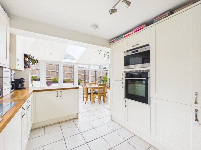 Godfreys Gardens, Bow, Crediton, Devon, EX17