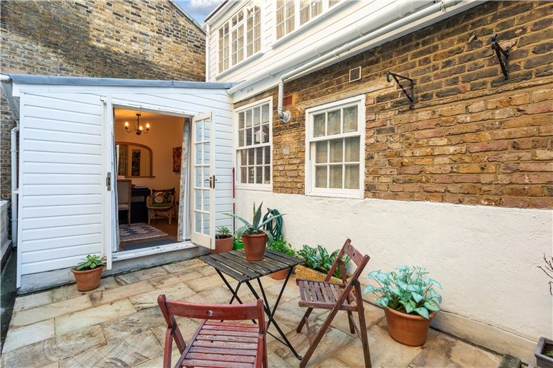 Atherstone Mews, South Kensington, London, SW7