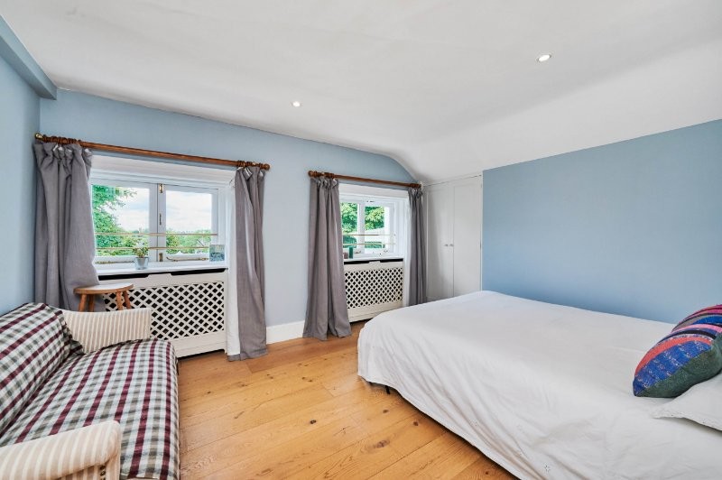 Lonsdale Road, Barnes, London, SW13