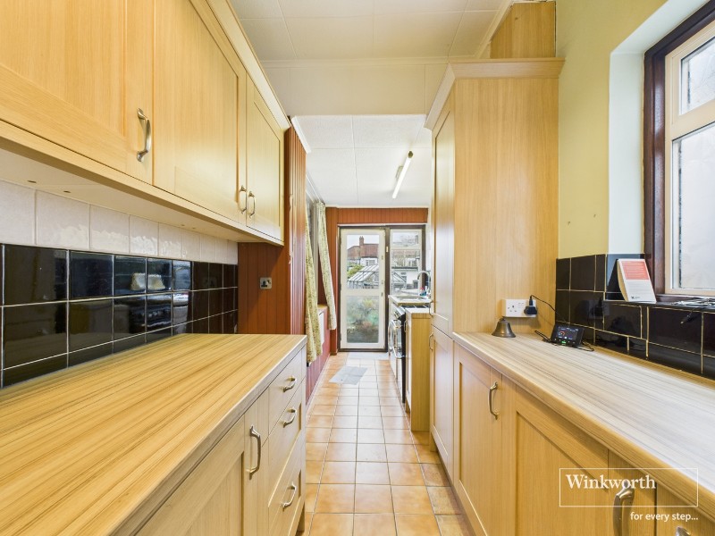 Reeves Avenue, Kingsbury, London, NW9