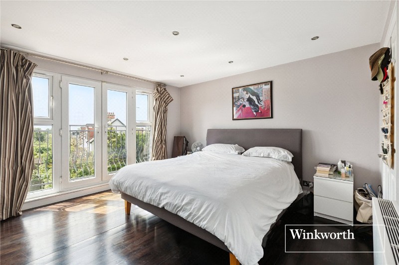 East End Road, Finchley, London, N3