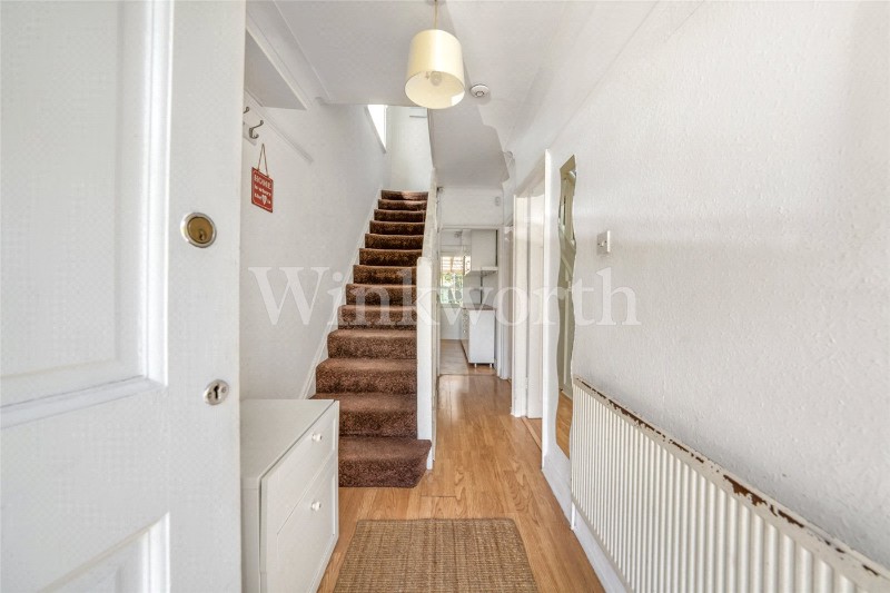 Cleveland Gardens, London, NW2
