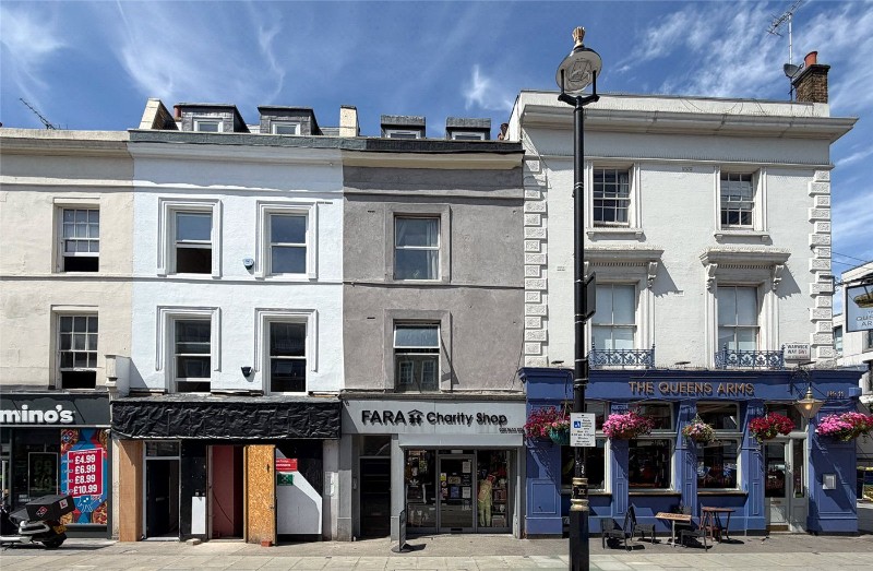 Warwick Way, London, SW1V