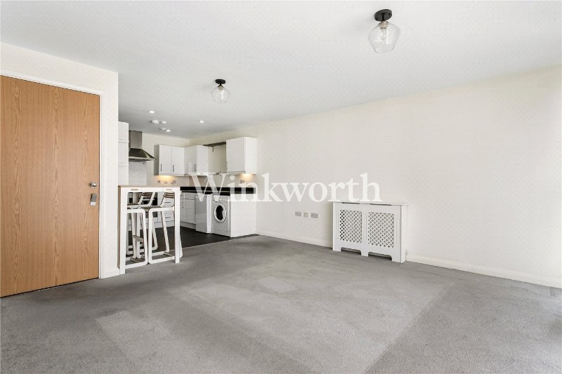 Daneland Walk, London, N17