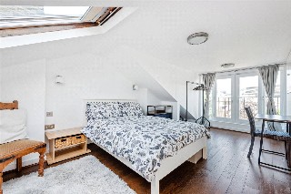 Highbury Hill, London, N5