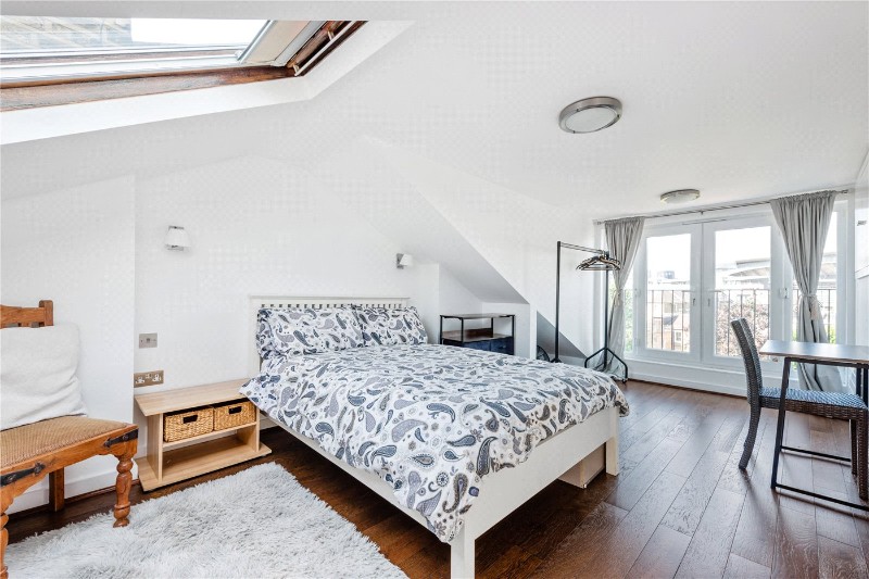 Highbury Hill, London, N5