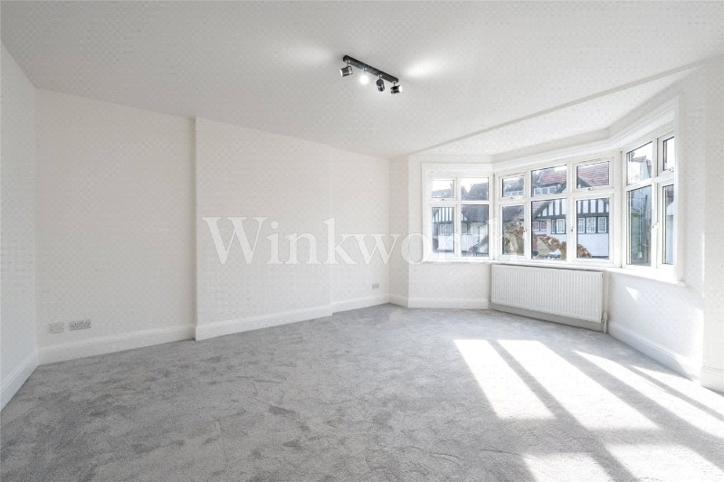 Ravenscroft Avenue, London, NW11