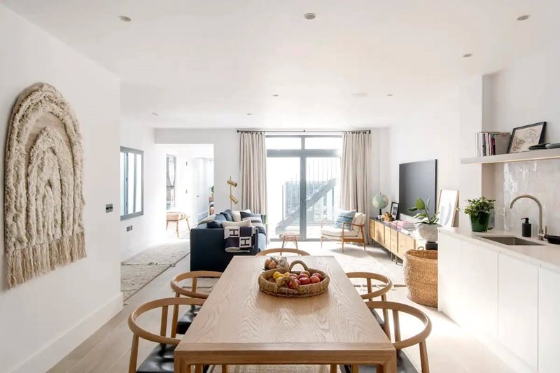 Bayswater Road, London, W2