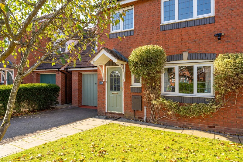 Faulconbridge Way, Heathcote, Warwick, Warwickshire, CV34
