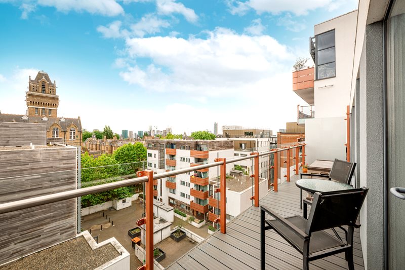 Barlby Road, London, W10