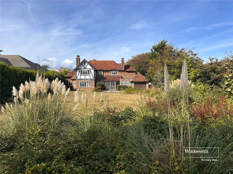 Wharncliffe Road, Highcliffe, Christchurch, BH23